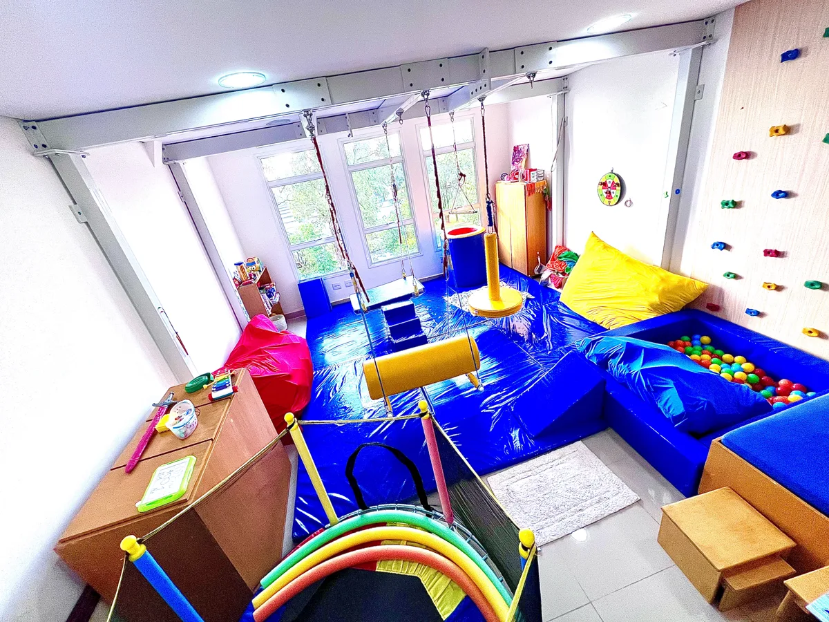 Sala de terapia da Clínica Base